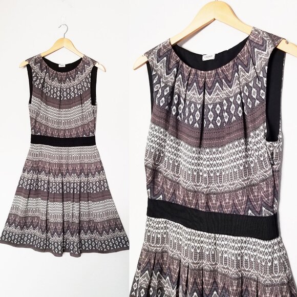L'AGENCE Print Pleated Satin Fit & Flare Dress Size 6 Nordstrom $495 Aztec Silky - Picture 6 of 16